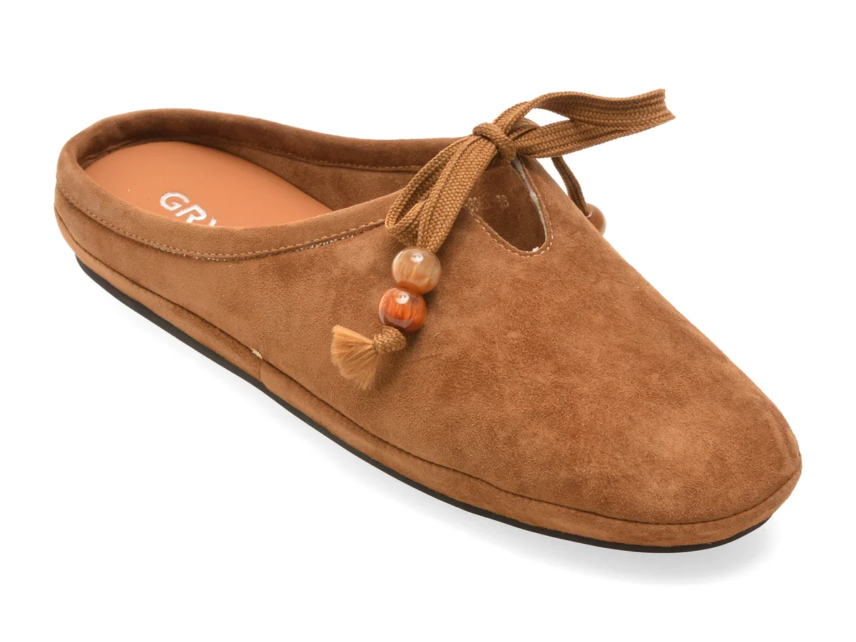 Papuci GRYXX maro, 683806, din piele intoarsa