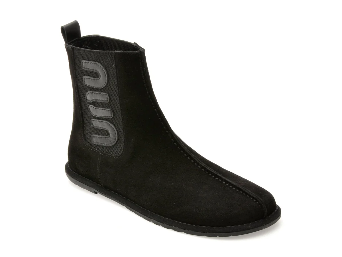 Ghete Image Negre 5731252 Din Piele Intoarsa