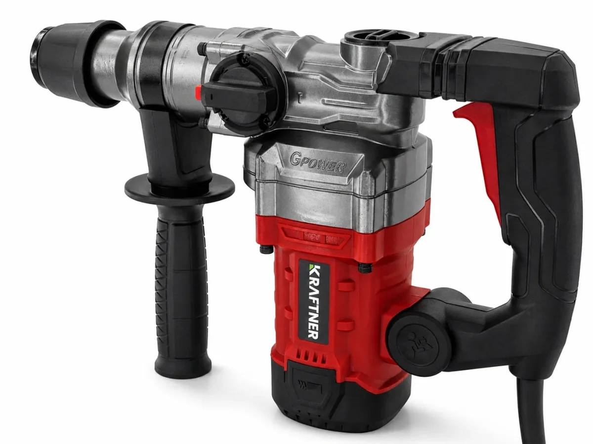 Ciocan rotopercutor 1800W, 7J, 1100rot/min, gaurire max 26mm, prindere SDS, cu 2 dalti, carbuni rezerva si cutie vaselina, KRAFTNER KF-9513