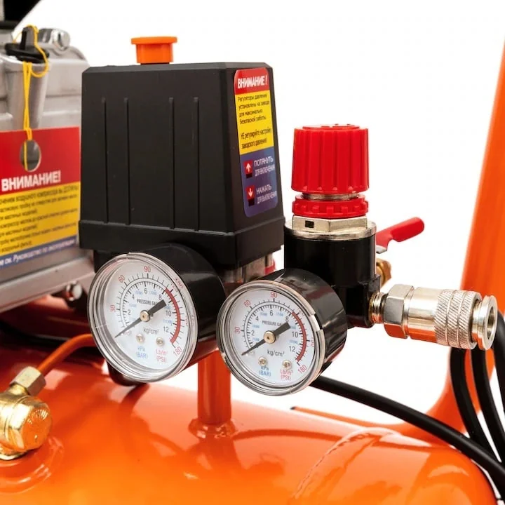 Compresor De Aer 50L, 2.5CP, 206L/Min, 3400RPM, Cu Ulei, Campion CMP2550