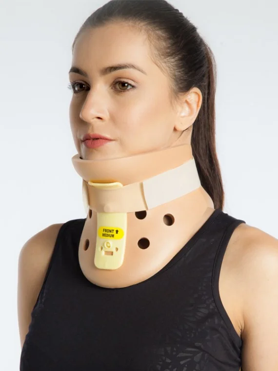 Morsa Guler Cervical Tip Philadelphia cu Orificiu Traheal ,,L''