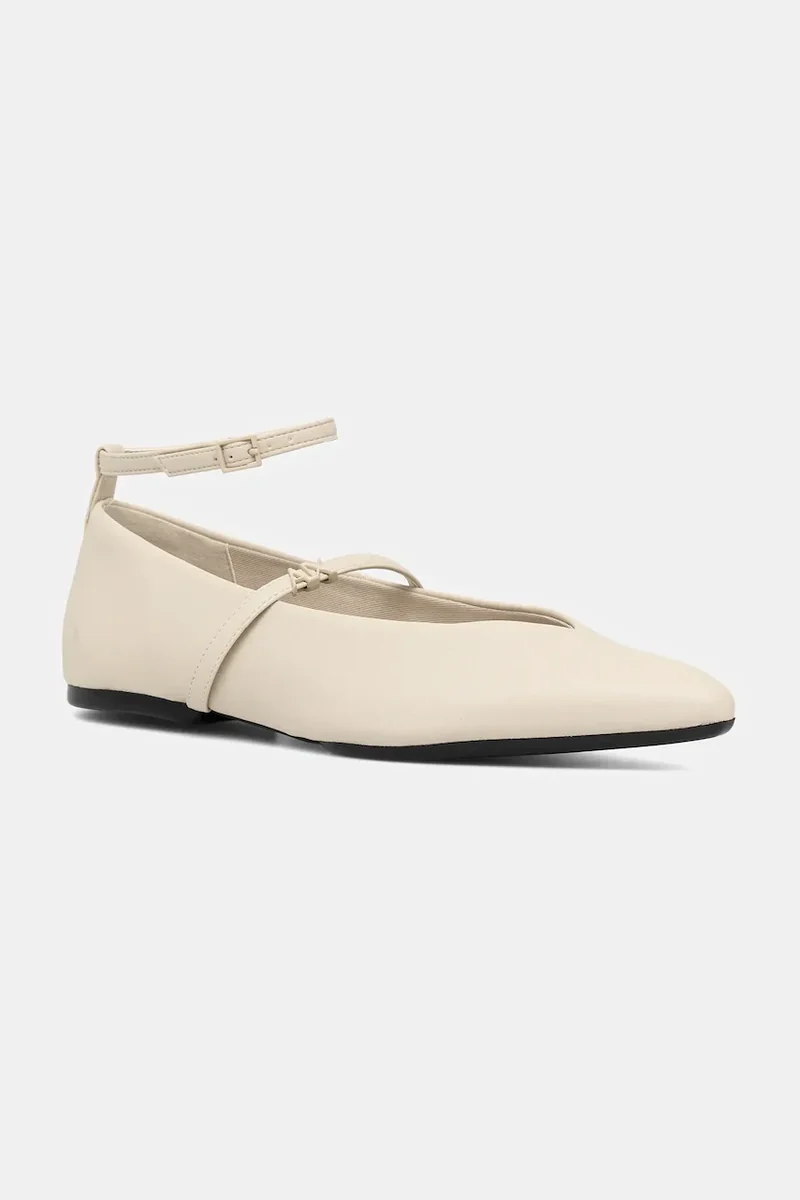 Armani Exchange balerini