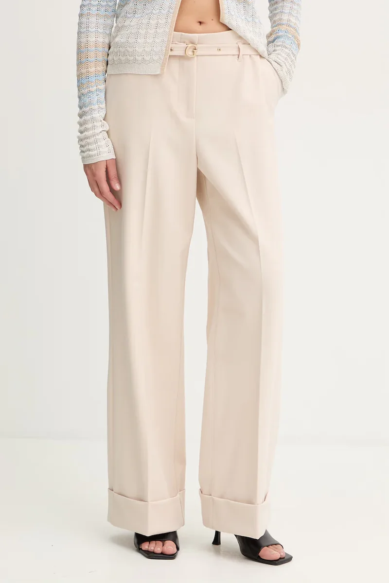 Guess Pantaloni pentru femei