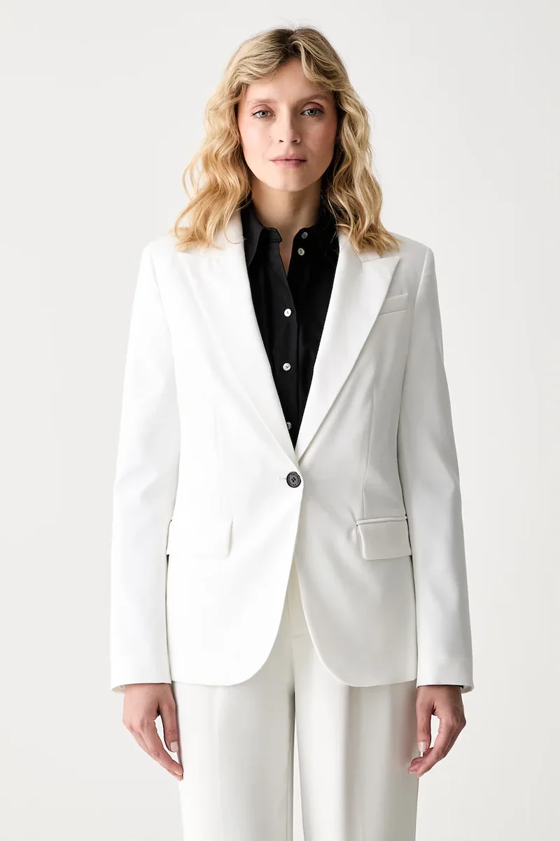 Karl Lagerfeld sacou cu un singur rând de nasturi