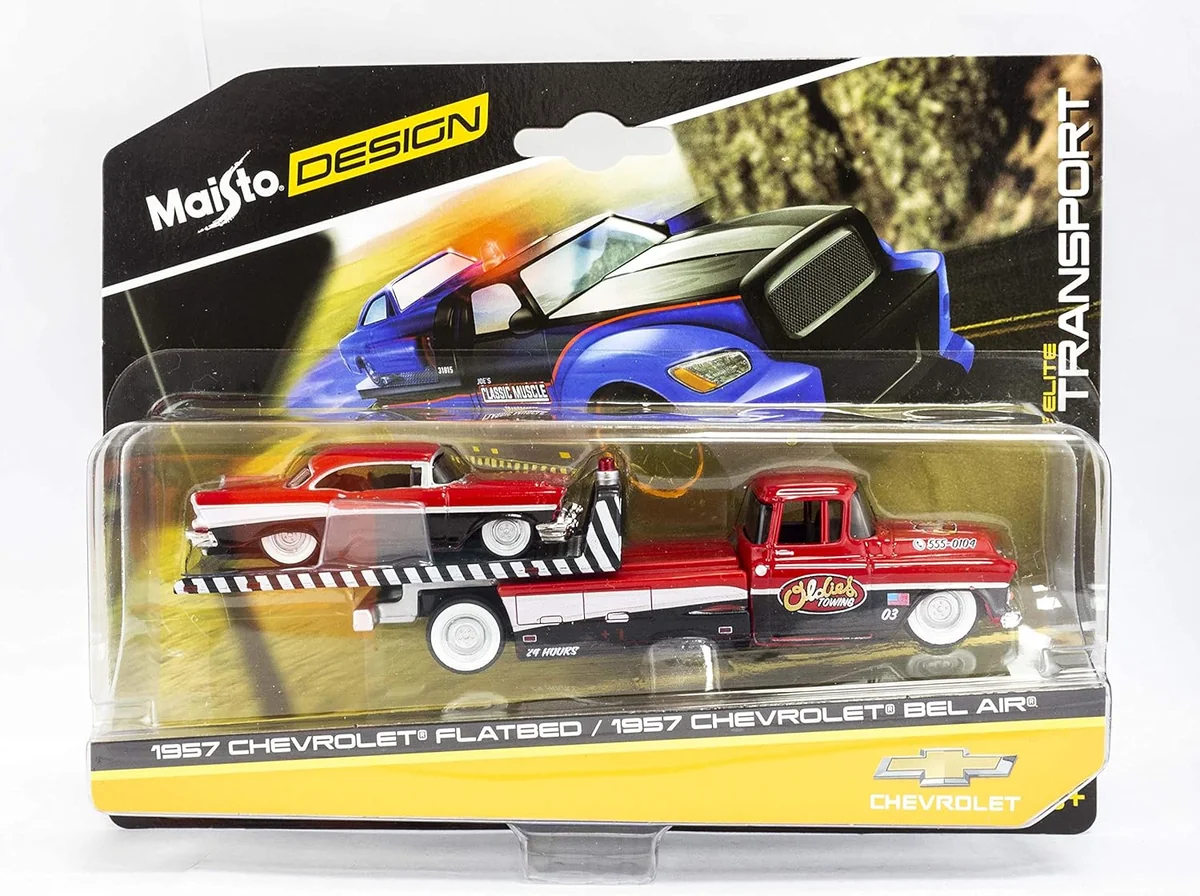Masinuta Maisto, Chevrolet  Flatbed Trailer si Chevrolet Bel Air Red, 1:64